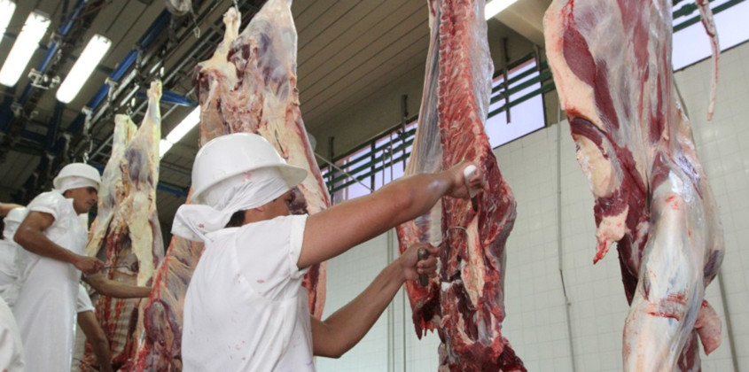 Instituciones coordinan acciones para lograr exportar carne a cuatro nuevos mercados