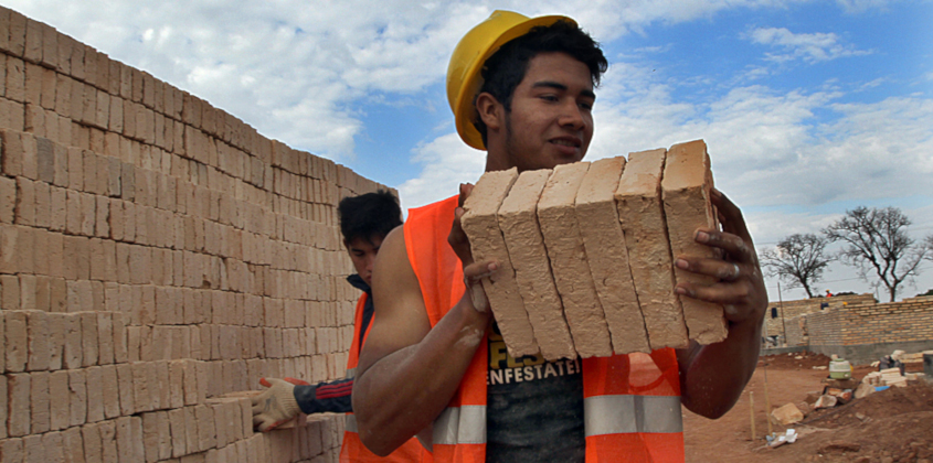 Paraguay cerrará un año macroeconómicamente estable, según experto