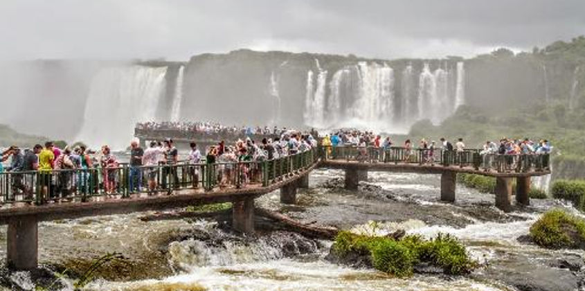 Cataratas e Marco das 3 Fronteiras batem novo redorde de visitação