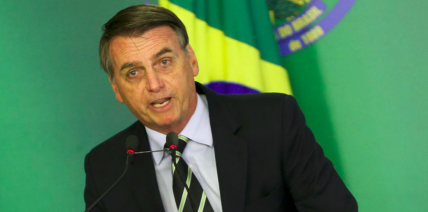 Jair Bolsonaro, no Twitter, comenta empréstimos do BNDES